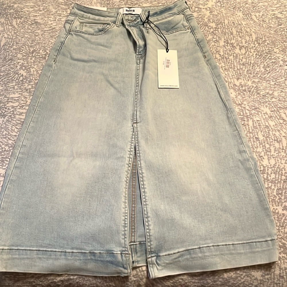Cute high rise a line skirt